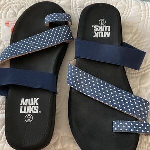 Muk Luks Navy and White Polka Dot Sandals